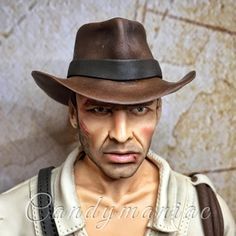 Indiana Jones - Arcade games collaboration - cake by Mania M. - CandymaniaC Bust Cake, Indiana Jones Birthday, Indian Party Themes, Cake Figures, Sculpted Cake, Novelty Cake, Movie Cakes, Disney Cake, Raiders Of The Lost Ark