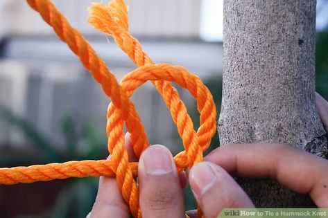 Hammock Knots Ropes, How To Tie A Hammock Knot, Hammock Knots, Hammock Diy, Hang A Hammock, Bowline Knot, Outdoors Ideas, Diy Hammock, Backyard Hammock