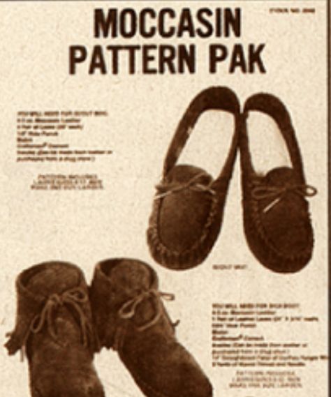 How To Make Moccasins, Moccasin Patterns, Diy Moccasins, Trendy Baby Shoes, Native American Moccasins, Handmade Moccasins, Moccasin Pattern, Beaded Moccasins, Diy Heart