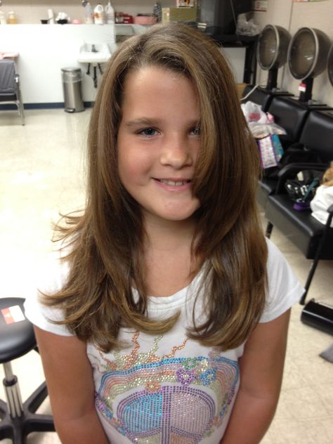 Girls Haircut & Blowdry Hair Cuts For Girls Medium Kids, Kids Hair Cuts For Girls Medium Shoulder Length, Hair Cuts For 6 Year Girl, Girl Layered Haircut Kids, Girls Long Haircut, Girls Layered Haircut Kids Long Hair, Girls Long Haircut Kids Layers, Girls Haircuts, Mid Lenght Haircut Girl Layers