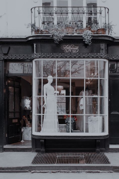 Boutique Exterior, Boutique Window Displays, Bridal Boutique Interior, Bridal Showroom, Halfpenny London, Store Design Boutique, Showroom Interior Design, Boutique Decor, Shop Fronts