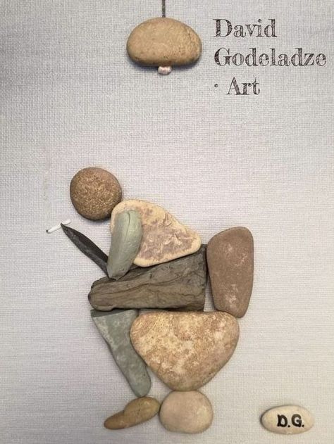 River Rock Art, Minwax Stain Colors, Rock Crafts Diy, Rock And Stone, Stone Artwork, Stone Pictures Pebble Art, Decorative Pebbles, Driftwood Art Diy, Stone Wall Art