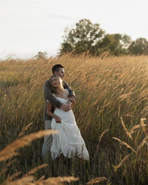 always dreaming of frolicking in September greens with these two 🌾🫶🏼 - - - - Engagement session, fall engagement photos, documentary photoshoot, Midwest wedding photographer, Nebraska wedding photographer Wedding Photos In A Field, Wedding Photos Field, Photos In A Field, Nebraska Wedding, Fall Engagement Photos, Midwest Wedding, Engagement Photos Fall, Fall Engagement, Nebraska