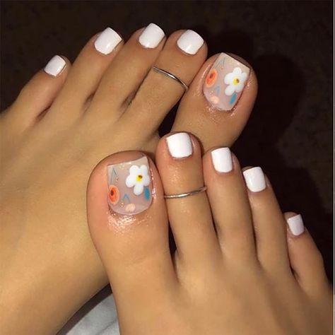 Cute Toenails Painted, Painted Toe Nails Ideas Simple, White Toenails Design, Toe Flower Designs, White Toe Nails With Design Toenails, White Acrylic Toe Nails, Flower Toenails, White Toes With Design, Cute Pedicure Ideas Toenails