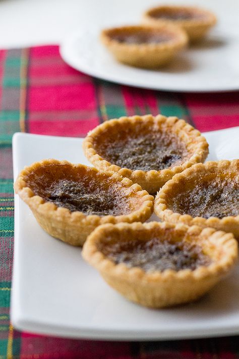 Five Roses Cookbook Prize Butter Tarts - the BEST butter tarts ever!! Best Butter Tart Recipe, Butter Tart Recipe, Butter Tarts Recipe, Canadian Butter Tarts, Butter Tart, Tarts Recipe, Butter Tarts, Custard Tart, Crowd Pleasing Recipes