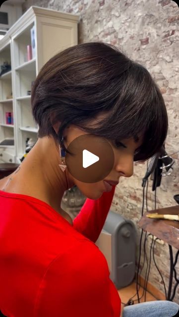 Kurze Haare | Short Hair Ideas on Instagram: "❤️ Short Bob for @inmadelope ✨ ✂️ @personalkyky  #kurzehaare #kurzhaarfrisuren #kurzhaarschnitt #frisuren #kurzhaarfrisur #stylingidee #frisur #pixie #shorthairdontcare #shorthair #shorthairstyles #ilovemyshorthair #pixiehaircuts #shorthairrocks #shorthairdontcare #girlswithshorthair #nothingbutpixies #shorthairstyles #shorthairlove #shortpixie #hairgoals #shorthairstyle #pixiehairstyle #hairinspo #pixiecut #shorthairgirls #pixiecuts #shorthairideas #pixiehaircut #pixiepalooza" Really Short Bob, Micro Bob, Nothing But Pixies, Hair Styles Ideas, Bob Hairstyles For Thick, Short Hair Ideas, Short Hair Over 60, Short Hair Updo, Styles Ideas