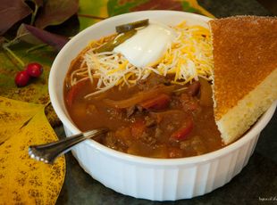 Hearty Moose Chili Moose Chili, No Meat Chili Recipe, Stove Top Soup, Moose Recipes, Moose Meat, Chili Pot, Meat Chili, Moose Meat Recipes, Chilli Recipes