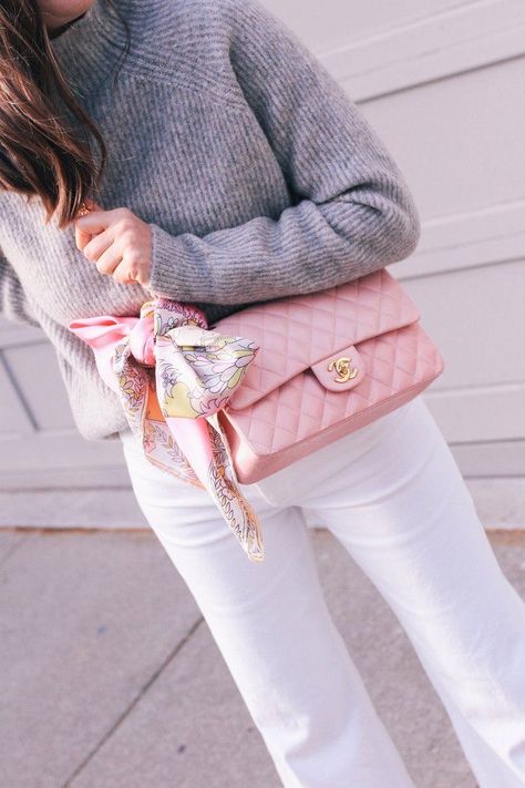 Pink Chanel Bag Outfit, Pink Bags Outfit, Gucci Bag Outfit, Pink Chanel Bag, Chanel Bag Outfit, Vintage Pucci, Chanel Rose, Ysl Jewelry, Bags Outfit