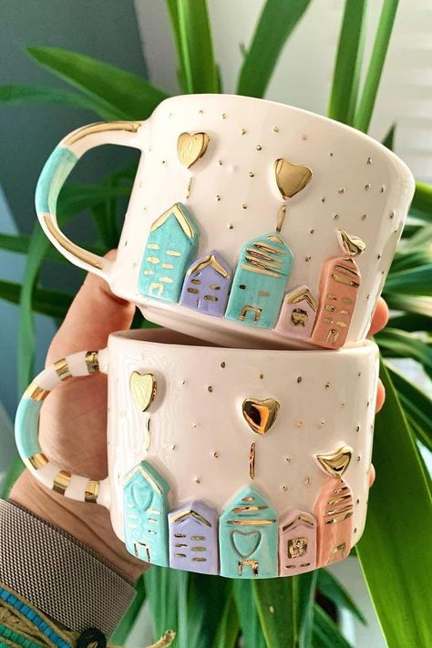 Ceramics Pottery Mugs, Crystal Drawing, Diy Pottery Painting, Cerámica Ideas, Keramik Design, Cup Crafts, Cement Crafts, Diy Pottery, Pottery Designs