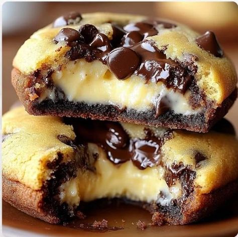 Chef gordon Ramsay recipes | 🍪 Cheesecake Stuffed Chocolate Chip Cookies 🍰 | Facebook Cheesecake Stuffed Chocolate Chip Cookies, Cheesecake Stuffed Chocolate Chip Cookie, Gordon Ramsay Recipes, Recipes Cheesecake, Stuffed Chocolate Chip Cookies, Gimme Some Sugar, Gordon Ramsay Recipe, Stuffed Cookies, Chef Gordon