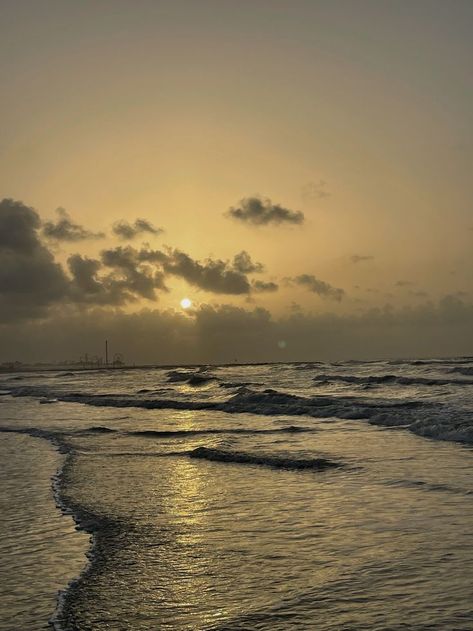 galveston beach sunrise Galveston Beach, Beach Sunrise, Sunrise Beach, Galveston, Aesthetic Collage, Celestial Bodies, Quick Saves