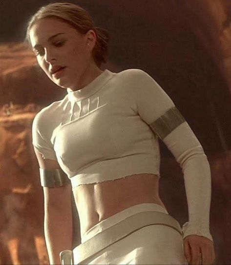 Natalie Portman Star Wars, Celebrity Abs, Star Wars Padme Amidala, Padmé Amidala, Star Wars Padme, Star Wars Halloween, Star Wars Anakin, Star Wars Outfits, Star Wars Costumes