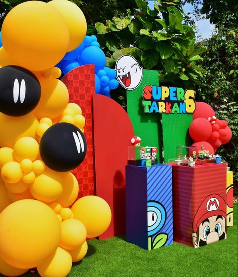 Super Mario Backdrop Ideas, Super Mario 2nd Birthday Party, Supermario Theme Party, Mario Bros Backdrop, Super Mario Party Decorations, Mario Kart Birthday Party, Super Smash Bros Party, Mario Themed Birthday Party, Super Mario Bros Party Ideas