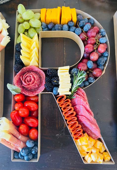 Letter Food Tray Ideas, Fillable Letters Charcuterie, Mrs Charcuterie Board, Charcuterie Hacks, Charcuterie Letter Boxes, Letter Charcuterie Board, Letter Charcuterie, Food Letters, Charcuterie Letters