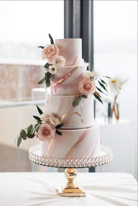 Engagement Cake Rose Gold, Pink Marble Wedding Cake, Dusty Rose Wedding Cake Ideas, Rose Gold Wedding Cakes Elegant, Pink White Gold Wedding Cake, White And Rose Gold Wedding Cake, Pink White And Gold Wedding Cake, Pastel Pink Wedding Cake, Wedding Cakes Pink And White