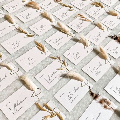 aesthetic place cards by liz conley shown lined up with small pieces of grasses, florals and feathers attatched as meal indicators Wedding Style Quiz, Aesthetic Place, Trendy Bride, Dried Florals, Reception Dinner, Feather Wedding, Mint Wedding, Planning Checklist, Wedding Planning Checklist