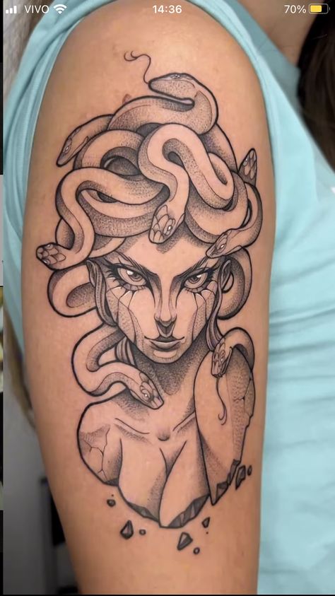 Snake Heads Drawing, Arm Tattoos For Women Snake, Mandala Snake Tattoo, Medusa Hip Tattoo, Medusa Tattoo Sketch, Black Work Tattoo Blackwork, Dark Tattoo Ideas, Tattoo Medusa, Arm Tattoos For Guys Forearm