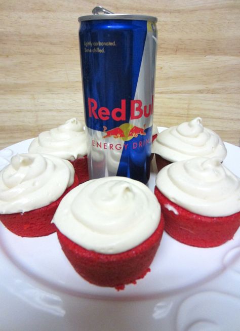 Red Bull Cake, Drunken Cupcakes, Vodka Cupcakes, Red Bull Drinks, Alcoholic Desserts, Boozy Desserts, Velvet Cupcakes, Stay With Me, Baking Cupcakes