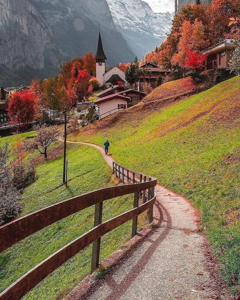 Lauterbrunnen Switzerland, Switzerland Tour, Travel Through Europe, Voyage Europe, Switzerland Travel, Destination Voyage, Tourist Attraction, Europe Travel, Places To Travel