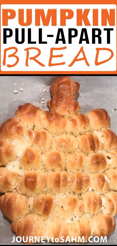 Halloween Bread, Pumpkin Pull Apart Bread, Cheesy Pull Apart Bread, Pillsbury Crescent, Bread Pull Apart Recipes, Thanksgiving Appetizer, Bread Shaping, Fall Snacks, Bread Pizza