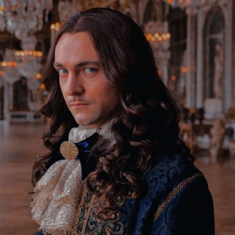 Versailles Bbc, Louis Xiv Versailles, Versailles Series, Versailles Tv Series, Period Movies, Louis Xiv, Versailles, Serie Tv, Reign