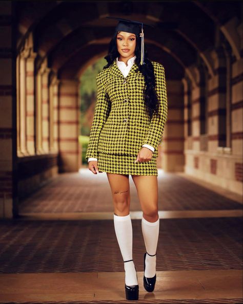 Plaid Skirt Photoshoot, Cap And Gown Photos Black Women, Business Photoshoot Black Women, Streetwear Graduation Pictures, Legally Blonde Graduation Pictures, Undergrad Photoshoot, Black Grad Photoshoot, Graduation Outfits Black Women, Baddie Graduation Pictures