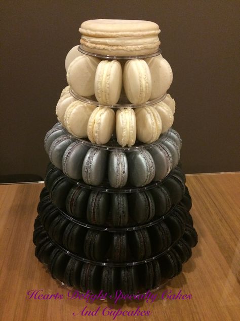 Macaron tower ! How amazing it is ! White, pearl, sliver, charcoal and black Black And Silver Birthday Treats, Cookie Tower, Macaroon Tower, Sweets Table Wedding, Vintage Party Ideas, Contract Signing, Black Quince, Macaroon Cake, Black Dessert