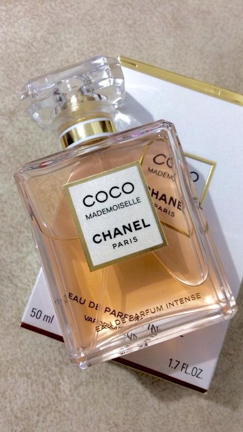 Mademoiselle Perfume, Profumo Victoria Secret, Koleksi Parfum, Perfume Chanel, Coco Chanel Mademoiselle, Expensive Perfume, Parfum Chanel, Fragrances Perfume Woman, Perfume Body Spray