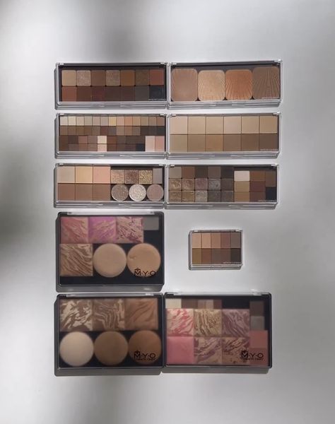 Depotting Makeup, Artist Palette, Makeup Artistry, Diy Makeup, Artistry Makeup, Makeup Products, Makeup Artist, Evening Dresses, Cream