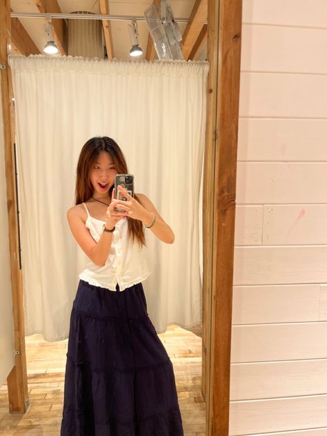 brandy melville white top fashion maxi skirt izzy skirt inspo clothes outfit mirror pic selfie Mirror Pic, Brandy Melville, Brandy, White Tops, Maxi Skirt, Top Styles, White, Clothes