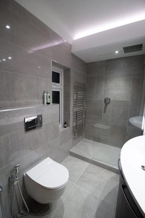 Modern Ensuite, Stoke Bishop, Bristol | Paul Whittaker Bathrooms Modern Bathroom Design Latest Trends Luxury Shower, Modern Grey Bathroom, White Bathroom Paint, Bathroom Mirror Makeover, Bathroom Inspiration Colors, Grey Bathroom Tiles, Bathroom Interior Design Small, Bathroom Redesign, Grey Bathroom