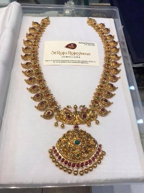 Mango Mala Jewellery, Kasu Haram, Mango Haram, Indian Gold Jewellery Design, Mango Mala, Mango Necklace, Gold Jewelry Prom, Haram Designs, Gold Haram