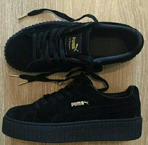 All Black Rihanna Puma Creepers Puma Creepers, Latest Summer Fashion, Trendy Womens Shoes, Puma Sneakers, Pumas Shoes, Trendy Sneakers, Dream Shoes, Creepers, Sock Shoes