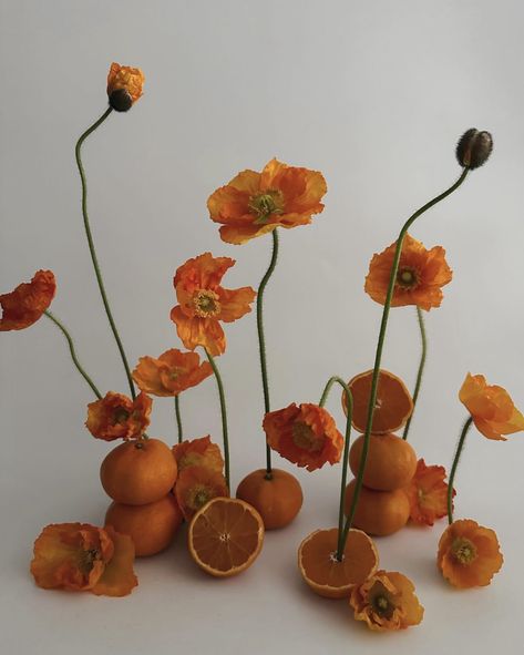 Fruit Centerpieces, Orange Table, Dinner Party Table, Fruit Arrangements, Wedding Of The Year, Fruit Flowers, Table Set Up, Orange Wedding, Wedding Mood Board