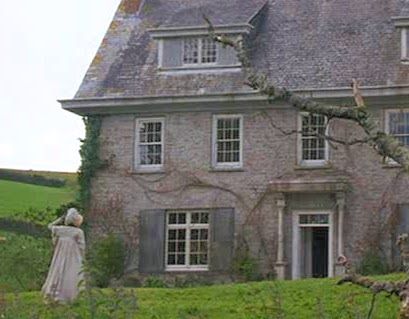 "Barton Cottage" from the Ang Lee "Sense and Sensibility."  http://pinterest.com/bohemianbird/la-plume-noir/ Marianne Dashwood, Regency Art, Jane Austen Movies, Edith Holden, Elizabeth Gaskell, Ang Lee, Jane Austen Novels, Sense And Sensibility, Becoming Jane