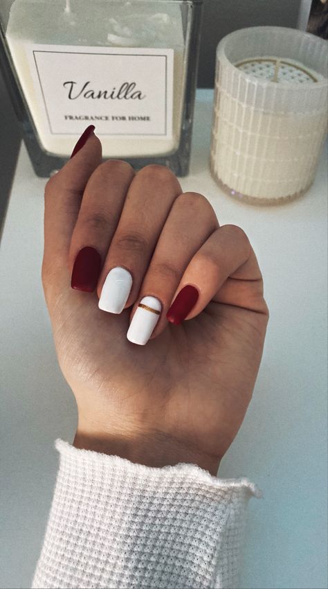 Red And White Matte Nails, White Nail With Red Design, Simple Nail Designs Red And White, Simple Nails Red And White, Maroon And White Nails Acrylic, Maroon White Nails, Simple Red And White Nail Ideas, Red And White Gel Nail Designs, Simple White And Red Nails