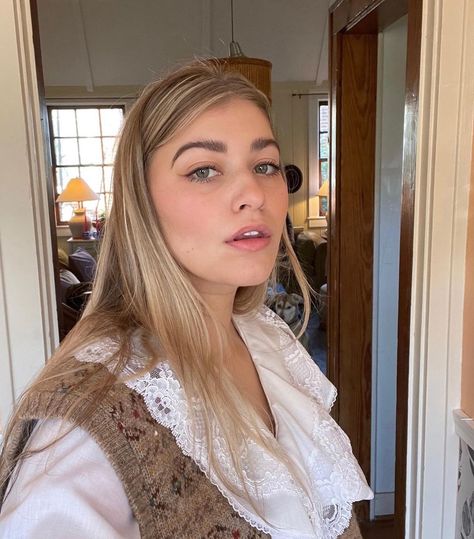 Anna Margaret Roth on Instagram: “✨ sweater vest & soft eyeliner moment ✨” Anna Margaret, Soft Eyeliner, Internet Girl, Sweater Vest, Clothing Items, Eyeliner, Fall Winter, Internet, In This Moment