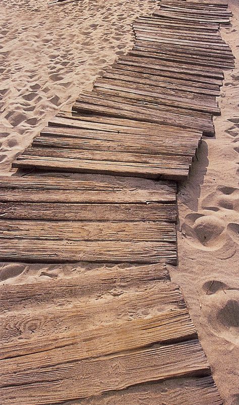 Boardwalk Beach, Home By The Sea, Beach Path, Photo Deco, Pastel Sec, Beach Wood, Beach Boardwalk, I Love The Beach, Beach Cottages