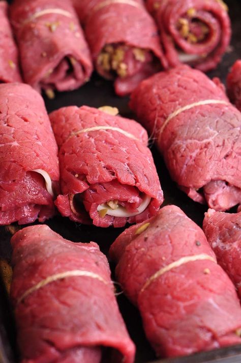 Beef Olives Recipe, Beef Roll Ups, Braciole Recipe, Beef Olives, Maltese Recipes, Gluten Free Diet Recipes, Recipe Slow Cooker, Delia Smith, Cacciatore Recipes