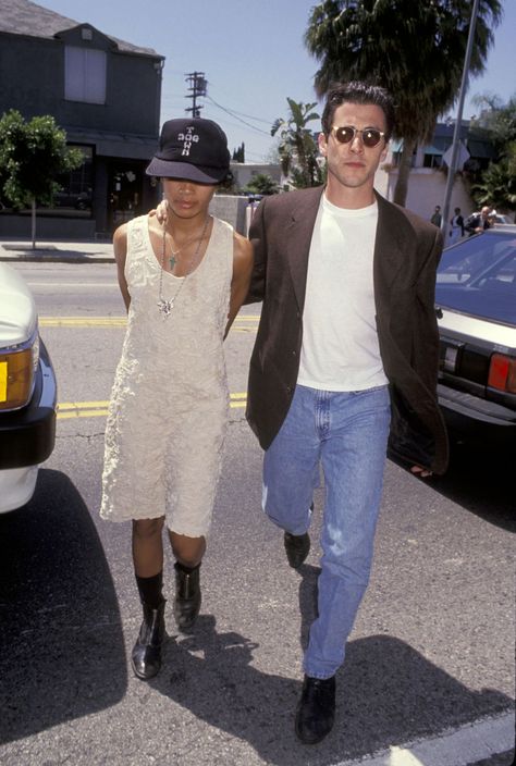 Lisa Bonet Best Fashion Looks From The 90s 90s Minimalism Fashion, 90s Style Icons, 90s Minimalism, Minimalism Fashion, Lisa Bonet, Dad Fashion, 90s Outfit, Mens Outfit Inspiration, Outfits With Hats