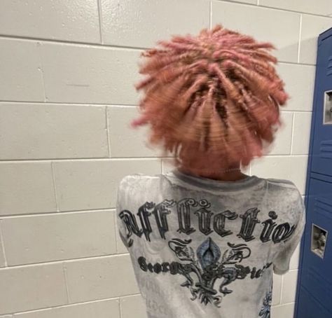 Pink Locs Men, Pink Dreads Men, Dyed Dreads Men, Dyed Locs Men, Dyed Dreadlocks, Freeform Dreads, Dyed Locs, Dyed Dreads, Pink Dreads