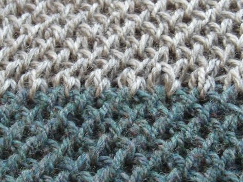 CrissCross Stitch vs Box Stitch? « Knitting Board Blog Long Loom Knitting, Loom Stitches, Loom Knitting Blanket, Tricotin Long, Loom Tutorials, Afghan Loom, Loom Knitting Tutorial, Knitting Board, Loom Knitting Stitches