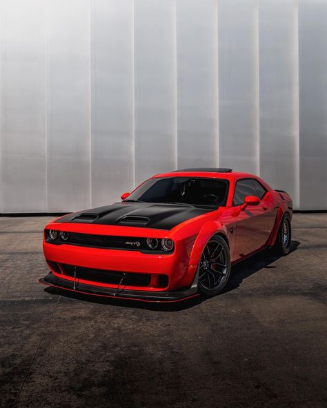 Doge Car, Inside Car Decorations, Doge Challenger, Hellcat Redeye, Dodge Challenger Hellcat, Black Audi, Dream Cars Bmw, Challenger Srt Hellcat, Inside Car