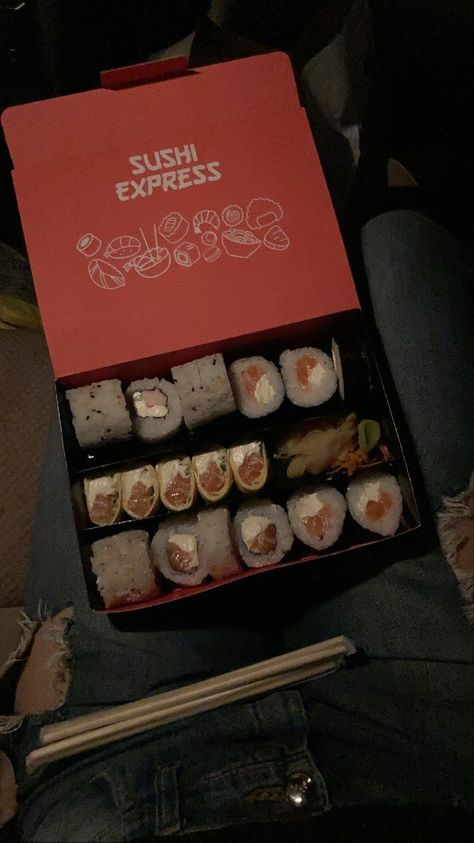 #inspo #sushi @milaamiskinich on instagram Sushi Express, Sushi Time, Takeout Container, On Instagram, Instagram