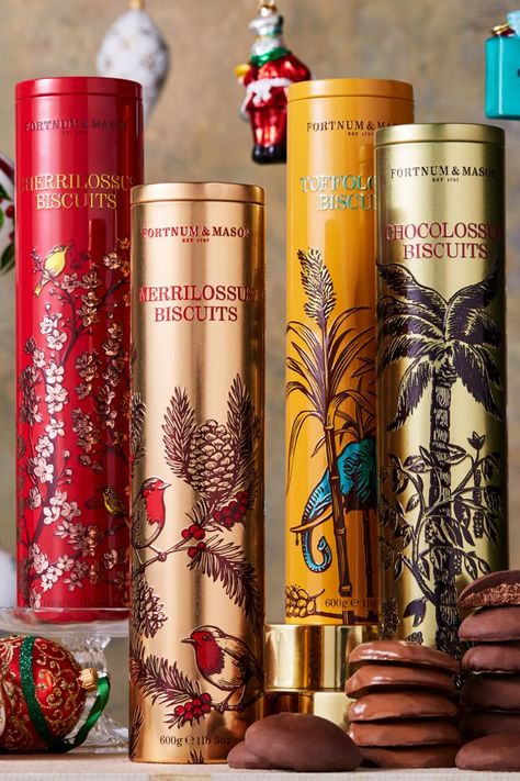 Fortnum's Tall Tin Biscuits Chocolate Tin Packaging, Bakery Packaging Design, Biscuit Packaging, Biscuits Packaging, Luxury Tea, Spices Packaging, Bottle Design Packaging, Dessert Packaging, Bakery Packaging