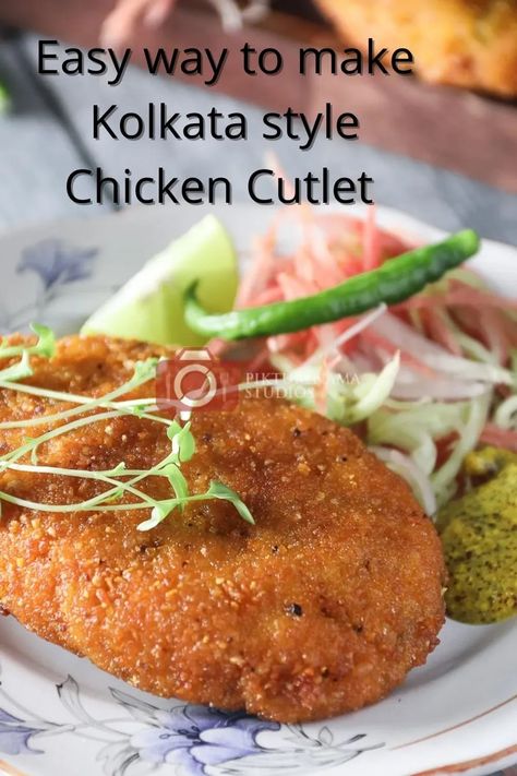 Bengali Chicken, Fried Chicken Cutlets, Chicken Cutlet Recipes, Minced Chicken, Chicken Cutlet, Minced Meat Recipe, Chicken Schnitzel, Cutlets Recipes, Deep Fried Food