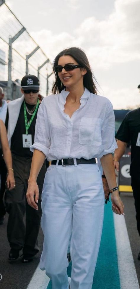 Kendall Jenner 2024 Outfits, Kendall Outfits Street Styles, Kendall Jenner Outfits Aesthetic, Kendall Jenner Outfits Casual Street Styles, Kendall Jenner Aesthetic Outfit, Kendall Jenner Summer Outfits, Kendall Jenner Outfits Street Styles, Kendall Jenner Casual Outfits, Kendall Jenner Style Casual