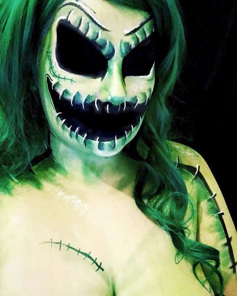 Oogie Boogie Face Paint, Oogie Boogie Makeup Ideas, Oogie Boogie Makeup, Scary Face Paint, Oogie Boogie Costume, Holloween Makeup, Monster Makeup, Horror Make-up, Cute Halloween Makeup