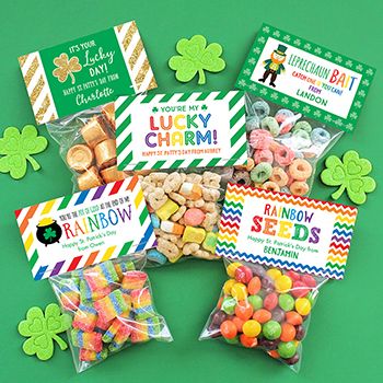 Lego Party Games, St Patrick's Day Treats, Happy St Patty's Day, St Patrick Day Treats, St Patricks Day Crafts For Kids, Classroom Treats, School Treats, Saint Patties, St Patrick's Day Crafts