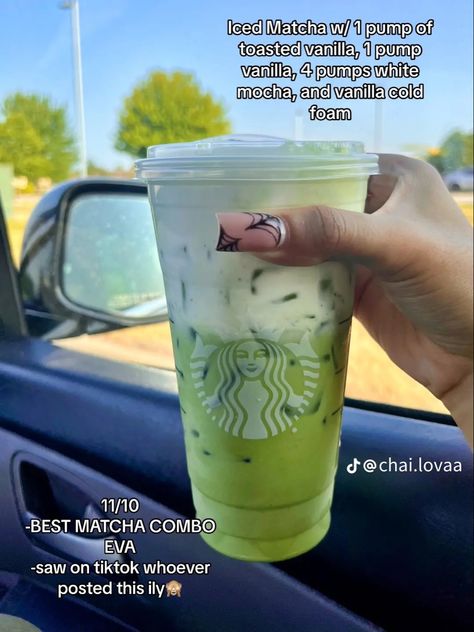 Random Starbucks Drinks, Starbucks Drinks Latte, Matcha Order, Matcha Latte Starbucks, Iced Matcha Latte Recipe, Matcha Drink Recipes, Starbucks Ideas, Starbucks Drink Menu, Starbucks Matcha